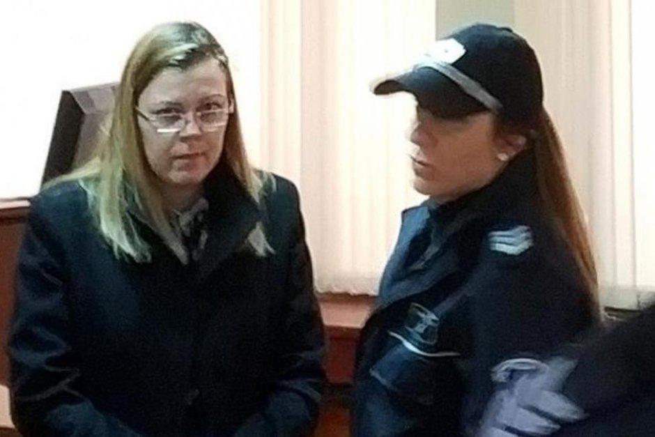 Биляна Манчева пред Апелативния съд в Бургас сн. Дарик нюз