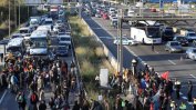 Каталунски сепаратисти блокират магистрали и жп линии