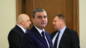Горанов готов да напусне политиката, не и жилището на кръстника си
