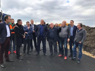 Премиерът Бойко Борисов на откриването на пътя Поморие Ахелой миналото лято