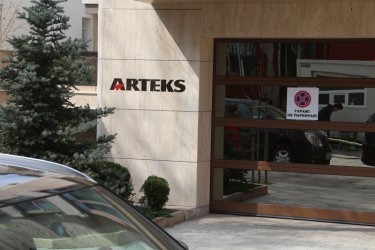 Още хора от властта с изгодни жилища от "Артекс"