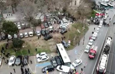 Автобус се вряза в пешеходци в Истанбул