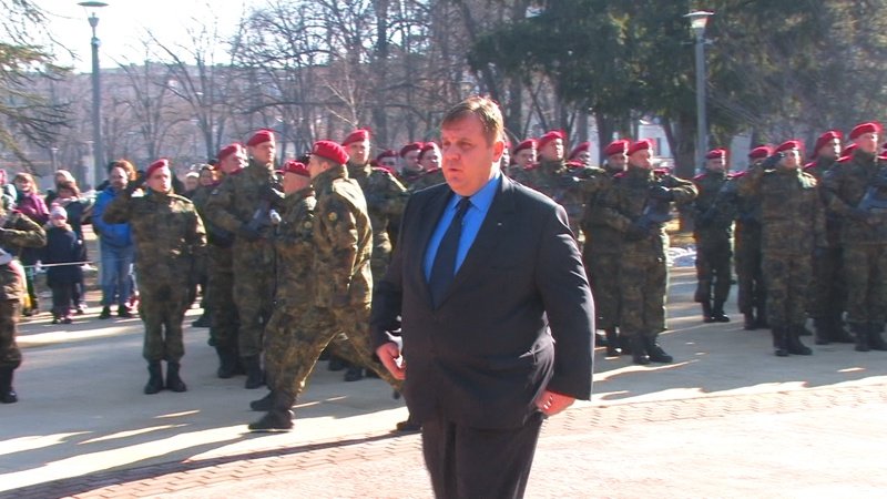 Военният министър Красимир Каракачанов, сн. БГНЕС