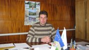 КПКОНПИ отговори на критиките с акция срещу селски кмет