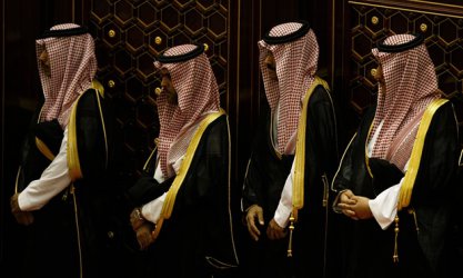 Рияд и Абу Даби се страхуват от хаос в Судан и от "зараза" из региона