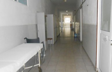 Пиян лекар вика полицията да докаже, че е трезвен