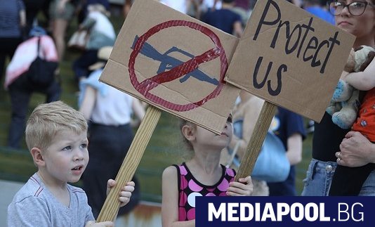 Парламентът на американския щат Флорида гласува закон позволяващ на преподавателите