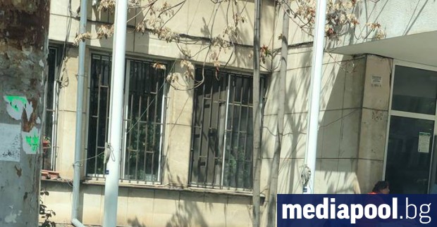 Мъж издъхна на прага на Пета градска болница в Софияминути,