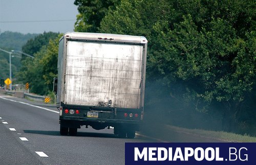 Гръцката полиция спря за проверка камион с крадени регистрационни номера