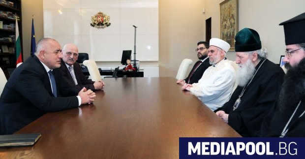 Министерският съвет отпусна още 20 7 млн лв за основните вероизповедания