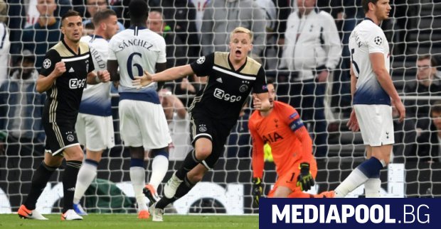 Холандският гранд Аякс направи решителна крачка към финала в Шампионската