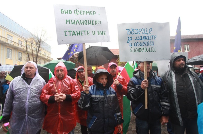 Биофермерите стягат нов протест, искат оставката на Порожанов