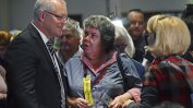 Австралийският премиер бе замерен с яйце в разгара на предизборната кампания
