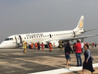 Самолет кацна по "корем" в Мианма без пострадали