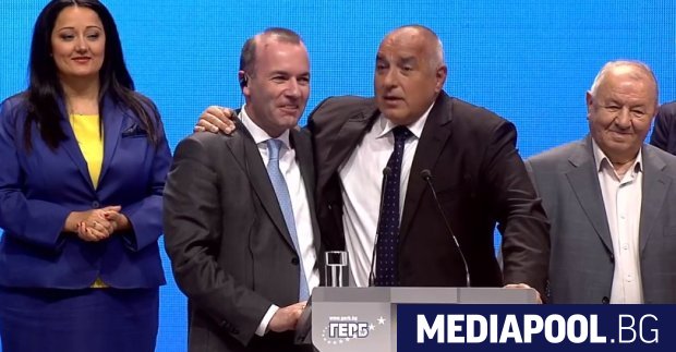 Ние сме като Кобрата ставаме и продължаваме напред когато ни