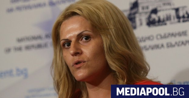 Мария Щерева Белова положи клетва като народен представител от партия