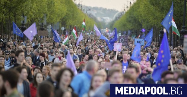 Унгария ще отложи за неопределено време влизането в сила на