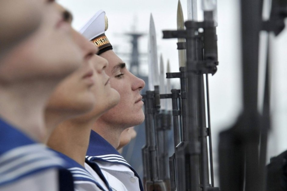 Украйна поиска от международен съд да освободи задържаните от Русия моряци
