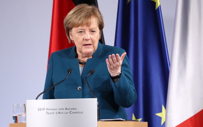 Меркел: Германия трябва да е много бдителна към разрастването на национализма в Европа