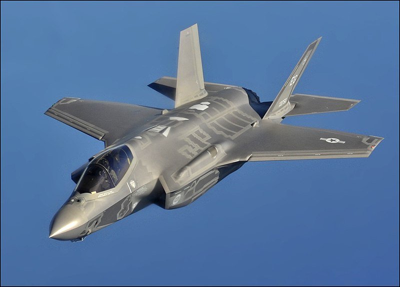 Япония ще купи 105 изтребители F-35 от САЩ