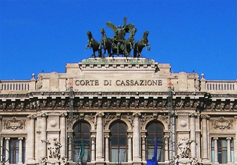 Фашисткият поздрав не е леко провинение, постанови италианският Касационен съд