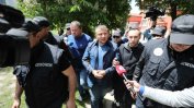 Масовка на КПКОНПИ засенчила МВР при ареста на кмета на Божурище (Видео)