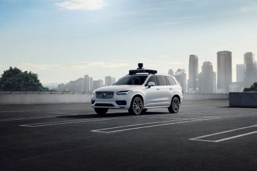 "Волво" и "Юбер" представиха съвместният автономен Volvo XC90