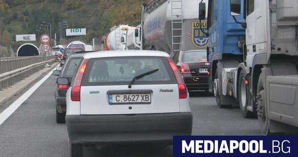 Катастрофа в тунел Витиня блокира в събота движението по автомагистрала