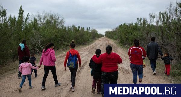 Мексиканското правителство не възнамерява да престава да подкрепя своите емигрантите