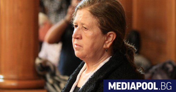 Шефката на Централната избирателна комисия ЦИК Стефка Стоева не намира