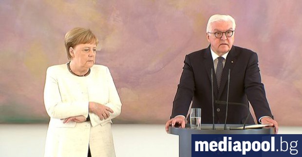 Германската канцлерка Ангела Меркел беше забелязана днес да трепери до