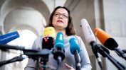 Германските социалдемократи потънаха в хаос след оставката на своята лидерка