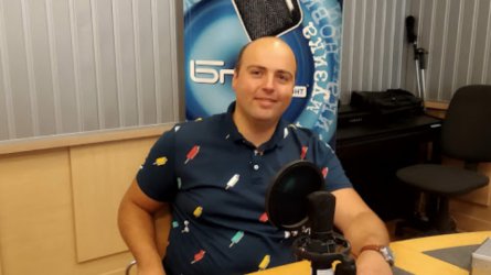 Константин Делисивков, сн. БНР