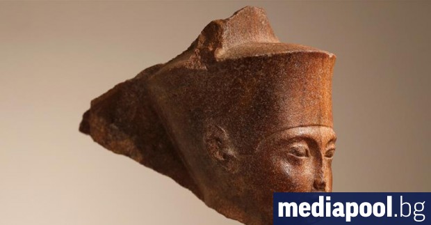 Бюст на Тутанкамон бе продаден за близо 5 милиона лири