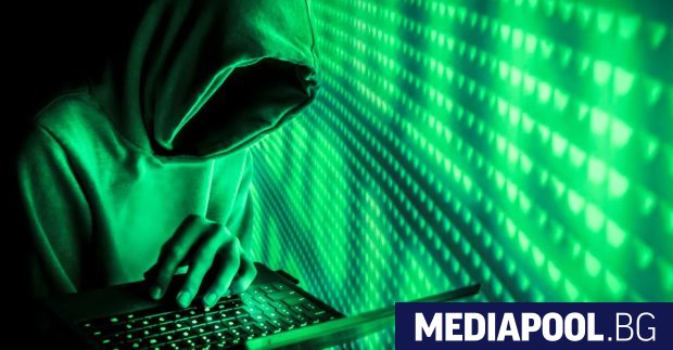 Анонимният хакер изпратил вчера линк до медиите с хиляди данни