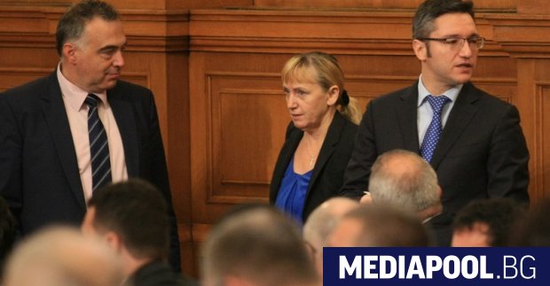 Депутатът Антон Кутев е освободен като заместник председател на парламентарната група