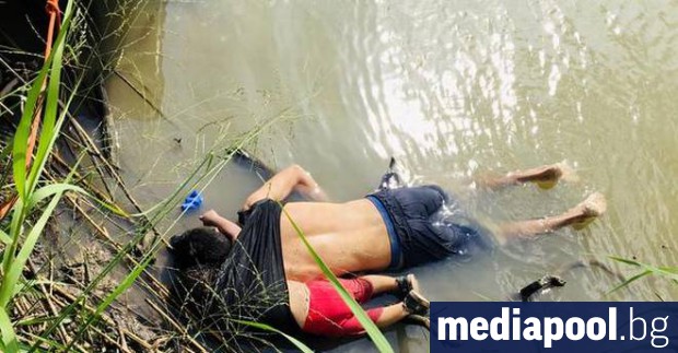 Президентът на САЩ Доналд Тръмп подписа закон предвиждащ пакет с