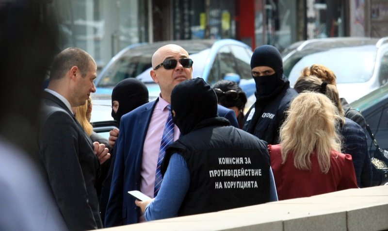 Иван Гешев на акцията при ареста на Иванчева на 17 април. Очевидно той не е в Москва, снимка БГНЕС