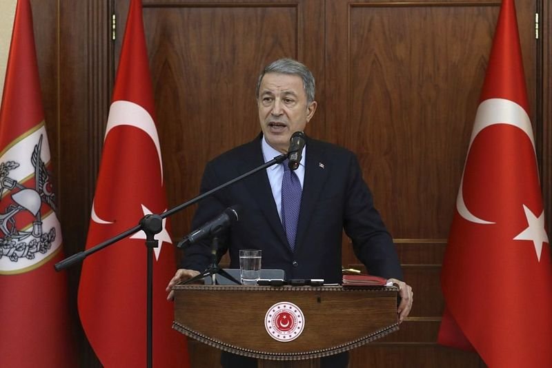 Турският министър на отбраната Хулуси Акар