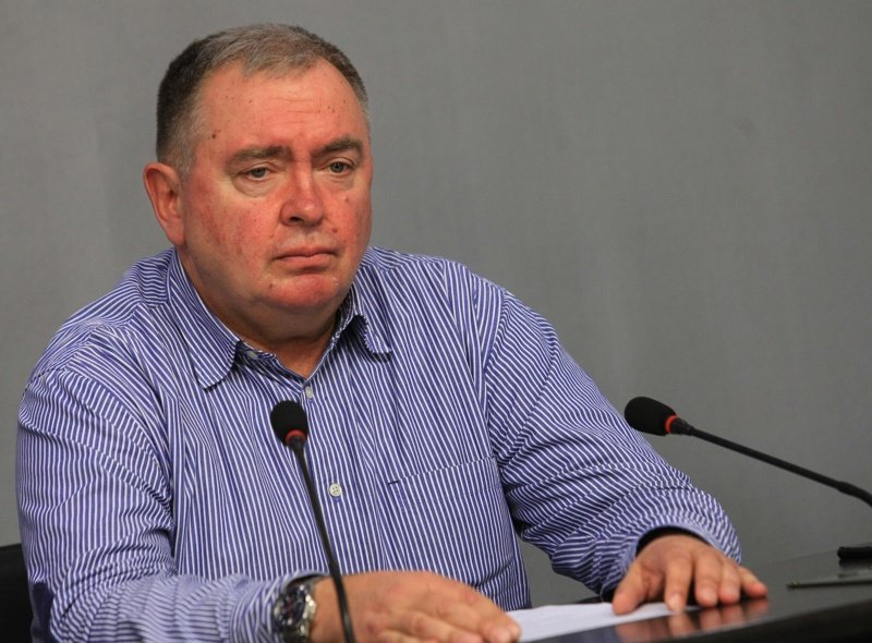 Георги Михайлов е готов да се откаже от имунитета си заради разследването за данъчни престъпления