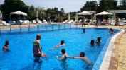 Здравната инспекция е открила отклонения в качеството на водата в 6 басейна в София