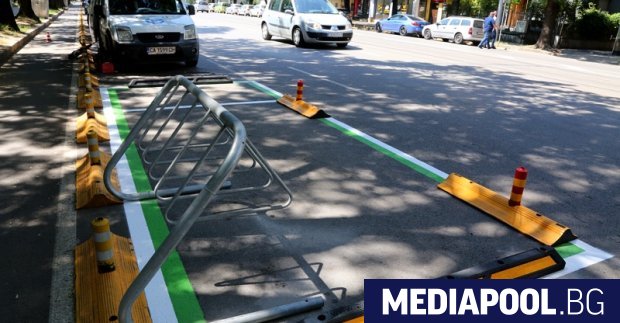 Близо 160 места на които ще може да се паркират