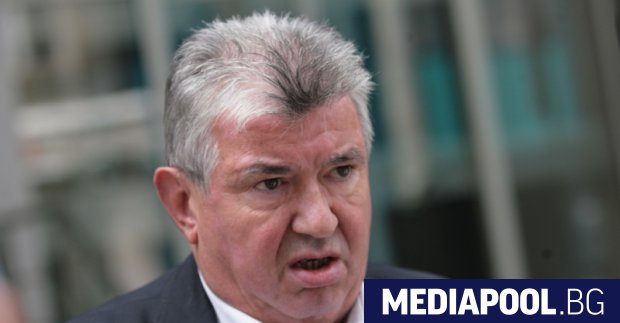 Изпълнителният директор на Националната електрическа компания НЕК Петър Илиев който