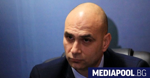 Прокурорът с твърде противоречива репутация Димитър Франтишек Петров бе избран