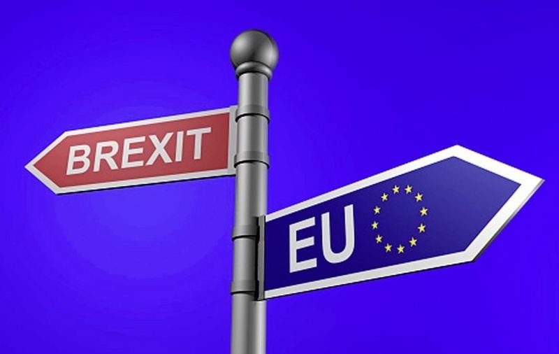 ЕС е готов да преговаря с Великобритания, но отказва да промени сделката за Брекзит