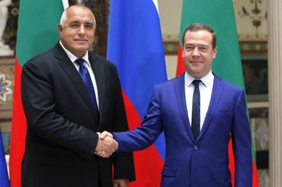 Среща между Борисов и Медведев на форум в Туркменистан