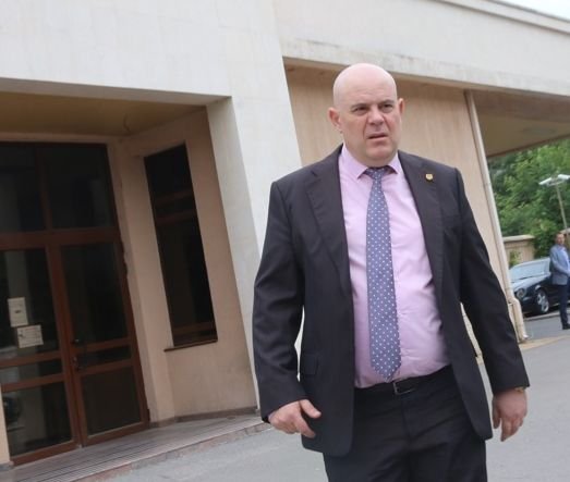 И софийската полиция иска Гешев да е главен прокурор