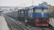 Пакистан прекъсва последната железопътна връзка с Индия заради спора за Кашмир