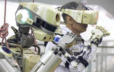 Първият робот излетя към международната космическа станция