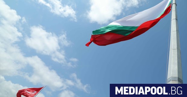 Националният осигурителен институт НОИ напомня че българските граждани получаващи пенсии